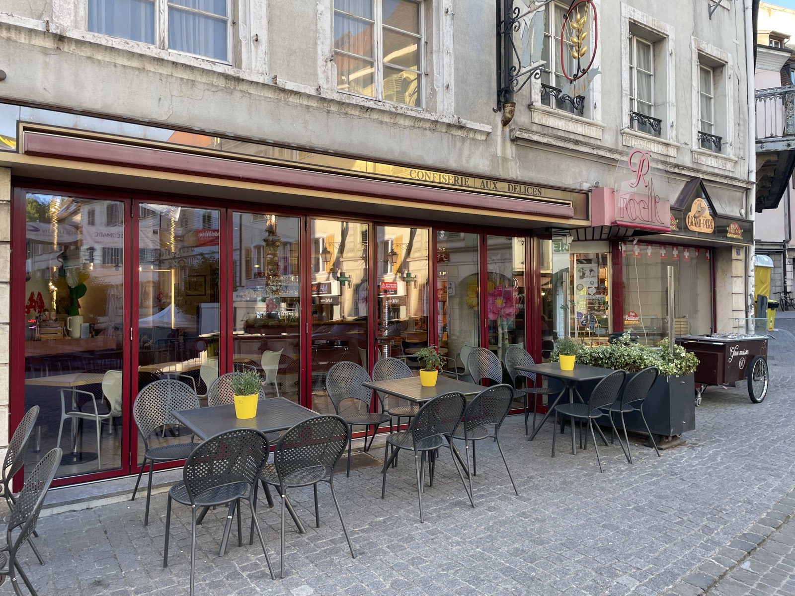 Terrasse du magasin Porrentruy Centre
