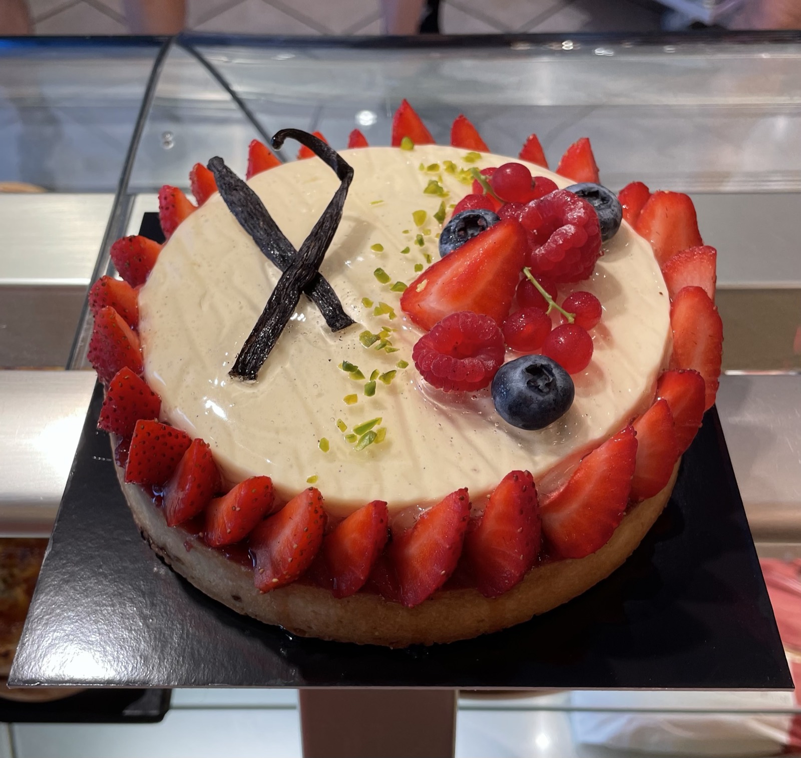 Tourte fraise-vanille — Confiserie Roelli
